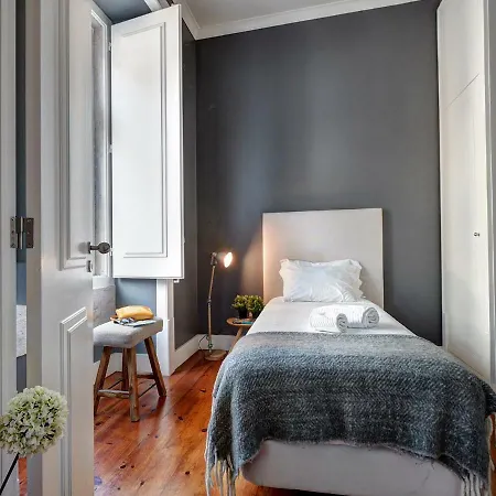 Lisbon Canaan Boutique Apartments Fanqueiros 114 By Get Your Stay-2